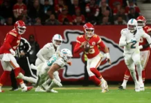 Kansas City Chiefs vs. Miami Dolphins: Coldest NFL games Kansas-City-Chiefs-Miami-Dolphins